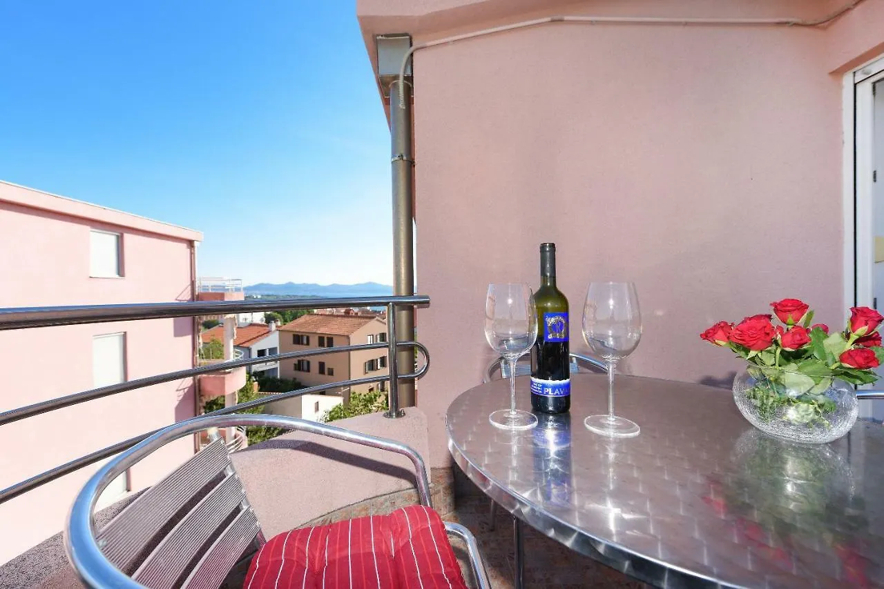 Apartment Lola Maria Zadar